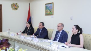 Քննչական կոմիտեի նախագահ Արթուր Պողոսյանն ընդունել է ՀՀ-ում Հնդկաստանի դեսպանին
